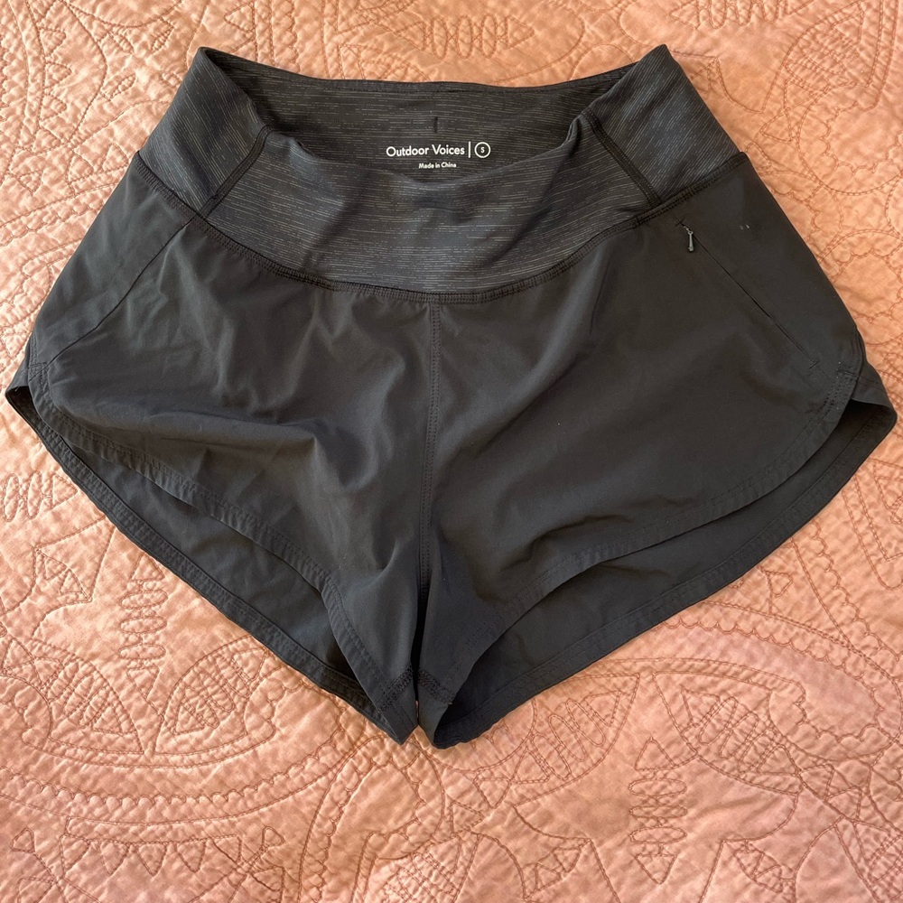 Outdoor Voices Hudson shorts